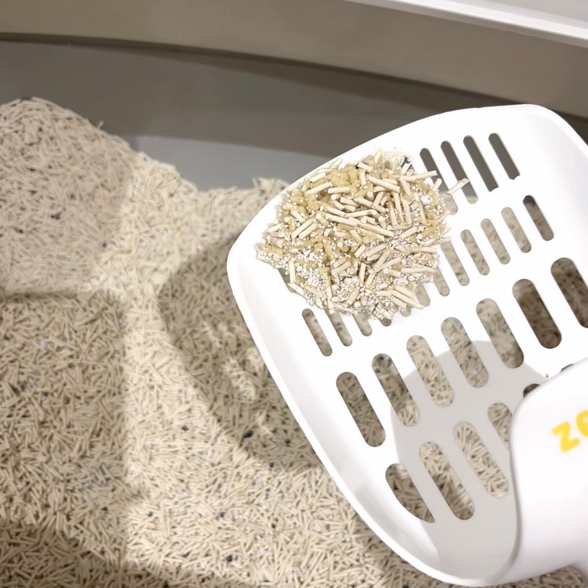 Miniatuur van productfoto 4 van PawPure Kattenbakvulling Tofu & Cassave 5kg (2×2,5kg) - Stofvrij - Snel Klonterend - Geurcontrole