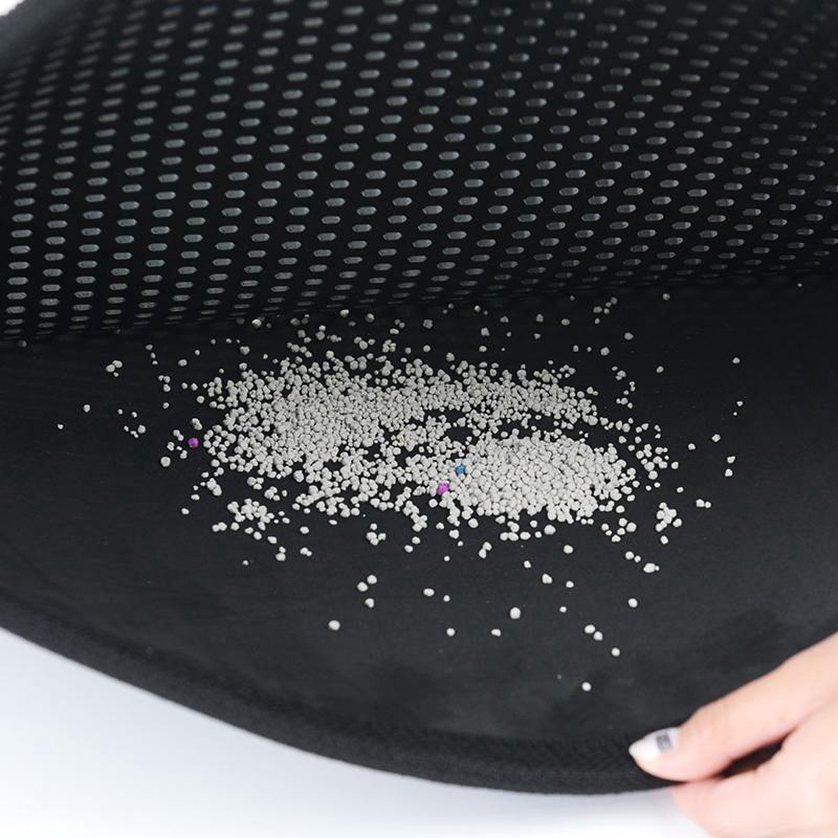 Miniatuur van productfoto 8 van ElegaPet Kattenbak mat 55x75cm - Grijs Katten grit opvanger - Waterdicht met een dubbele laag - Cat litter mat - Kattenbak accessoires - Uitloopmat - schoonloopmat kattenbak - gritmat 55x75 cm cm